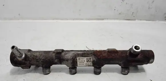 Volkswagen Golf VII Fuel main line pipe 04L089B 0464435