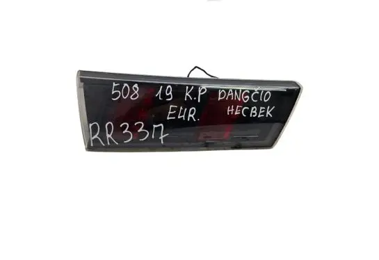 Peugeot 508 II Tailgate rear/tail lights 9813508080