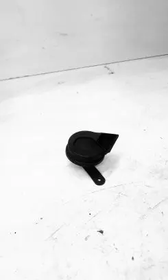 Audi A8 S8 D3 4E Horn signal 4E0951221B