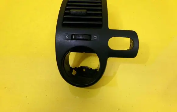Volkswagen Lupo Dashboard side air vent grill/cover trim 8X1819703A