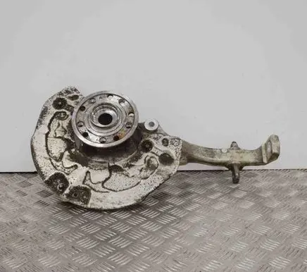 Mercedes-Benz GLC X253 C253 Front wheel hub A0004213520