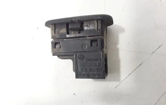 Volkswagen PASSAT B6 Alarm switch 6Q0962109