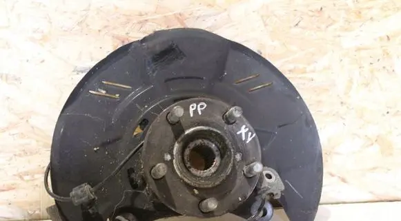 Subaru XV I Front wheel hub LS196