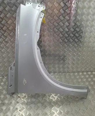 Suzuki Baleno IV Fender S25165082