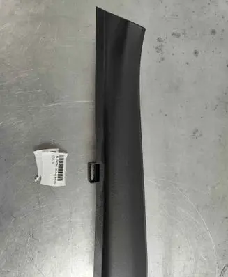 Volvo XC60 (C) pillar trim 31425701