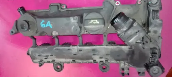 Peugeot 206 Rocker cam cover 