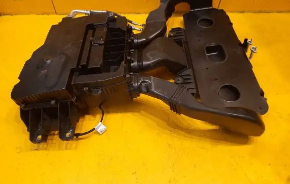 Renault Zoe Hybrid/electric vehicle battery fan 295E39359R