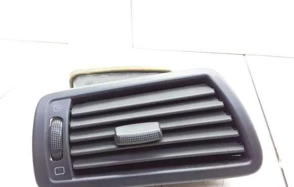 Peugeot 807 Dashboard air vent grill cover trim 1484109077 1491964077