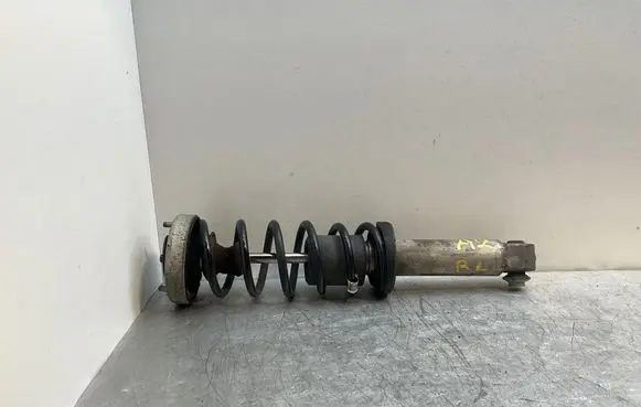 BMW 6 E63 E64 Rear shock absorber with coil spring 6768925 E63H001B 105413