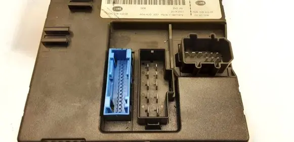 Audi A8 S8 D3 4E Comfort/convenience module 4E0907289 4E0910289A