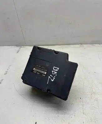 Volkswagen PASSAT B5.5 ABS Pump 1J0907379S 3X6809 10094703053