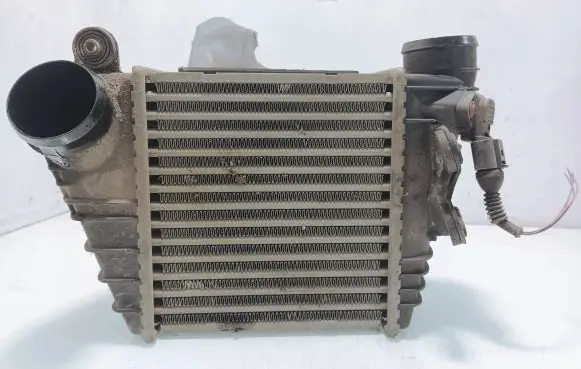 Volkswagen Golf IV Intercooler radiator 1J0145803F 862328X IA1070