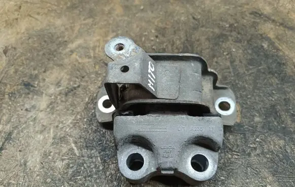Alfa Romeo Mito Gearbox mount 071A23611