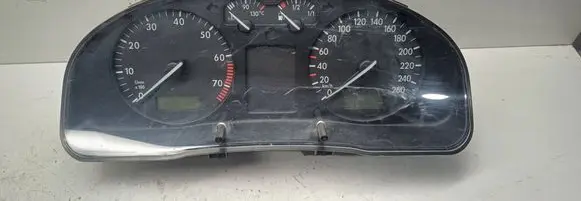 Volkswagen PASSAT B5 Speedometer (instrument cluster) 09051940090