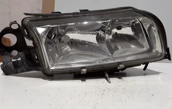 Volvo S80 Headlight/headlamp