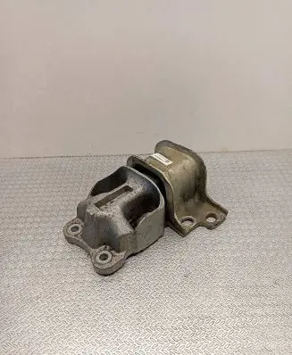Peugeot Boxer Gearbox mount 01393896080 0A236013905721