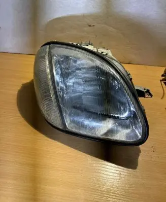 Mercedes-Benz SLK R170 Headlight/headlamp