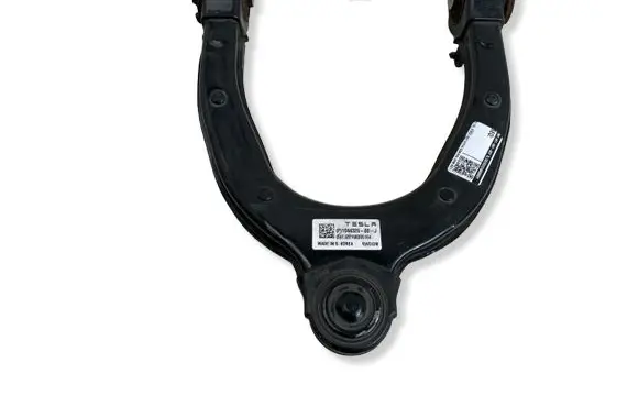 Tesla Model Y Front upper control arm/wishbone 104432600J