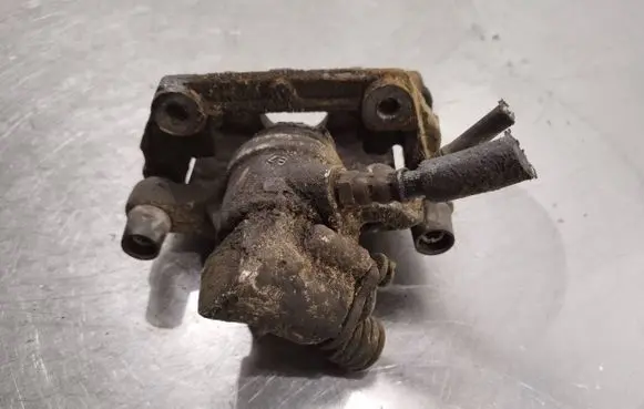 Mazda 5 Rear brake caliper