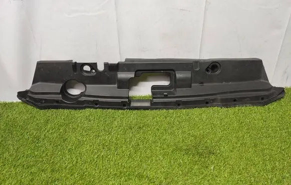 Nissan Leaf II (ZE1) Top upper radiator support slam panel 623225SKOA