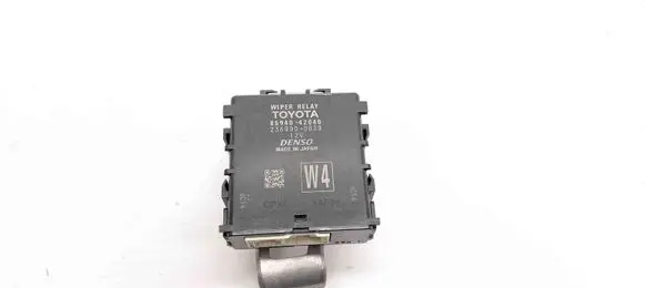 Toyota RAV 4 (XA50) Other devices 8594042040