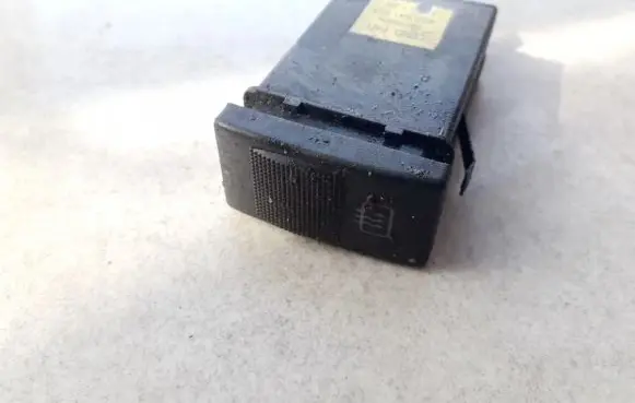 Audi A4 S4 B5 8D Windscreen/window heater switch 4D0941503