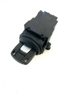 BMW 5 E60 E61 Ignition lock 695472208 10862510