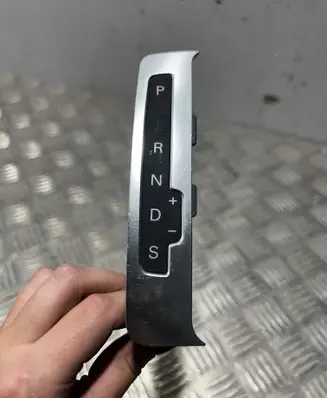 Audi A6 S6 C6 4F Gear shift selector indicator 4F1713463B