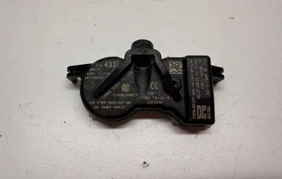 Jeep Grand Cherokee Tire pressure sensor 68313387AC A2C39715002 2016DJ0726
