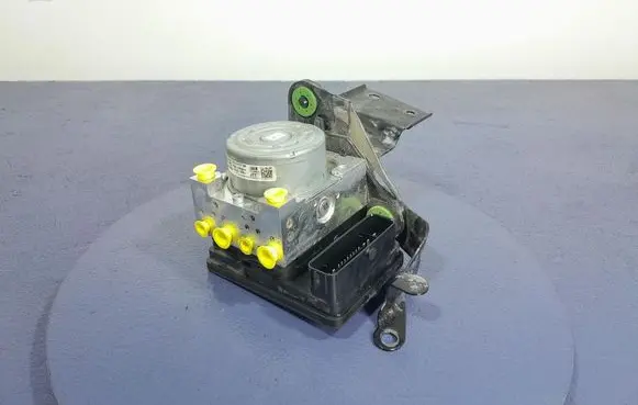 Skoda Octavia 985 ABS Pump 5WA614517BM