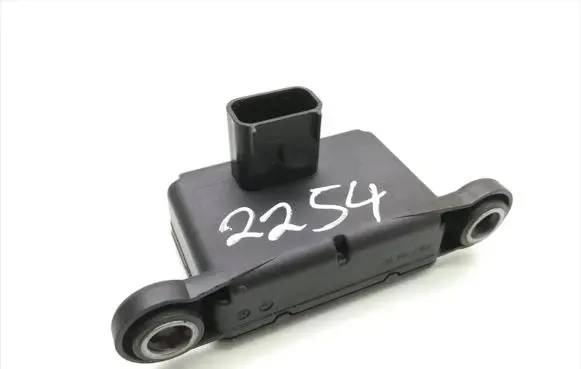 Jeep Grand Cherokee (WK) ESP acceleration yaw rate sensor 13581120