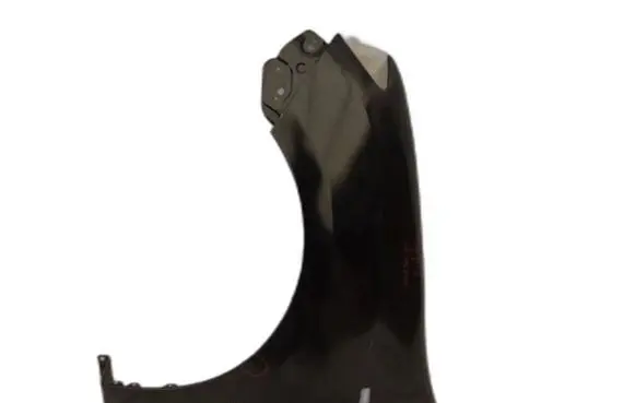 Dacia Logan II Fender 631000142R