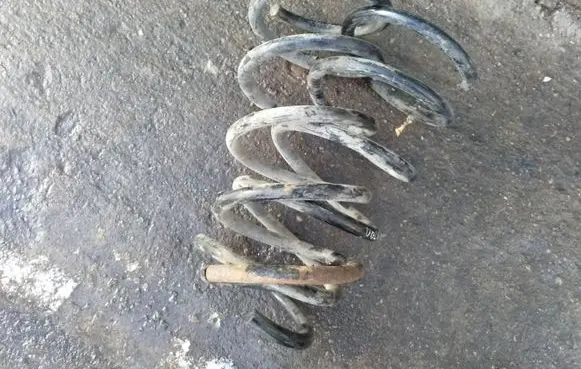 Volvo S70 V70 V70 XC Rear coil spring