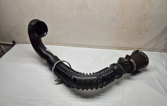 Opel Insignia A Intercooler hose/pipe 2003269