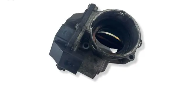 Volkswagen PASSAT B6 Throttle valve 03G128063A