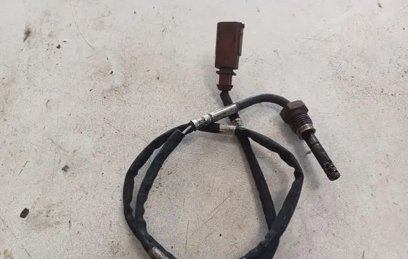 Audi A3 S3 A3 Sportback 8P Exhaust gas temperature sensor 03L906088AJ