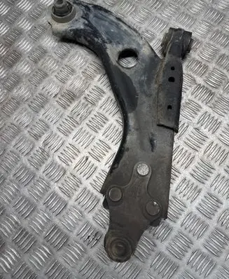Opel Grandland X Front lower control arm/wishbone 98138523