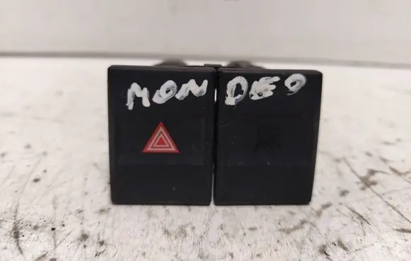 Ford Mondeo Mk III Hazard light switch 2S7T13A350BA