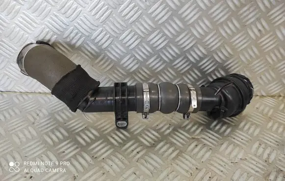 Intercooler hose/pipe