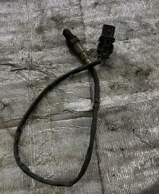 Volkswagen PASSAT B6 Lambda probe sensor 03G906262A