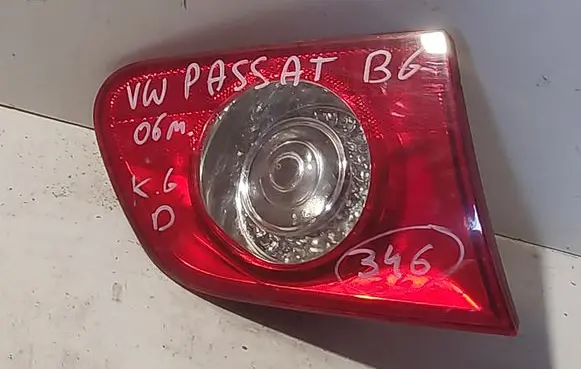 Volkswagen PASSAT B6 Tailgate rear/tail lights