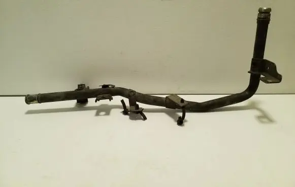 Nissan X-Trail T30 Engine coolant pipe/hose