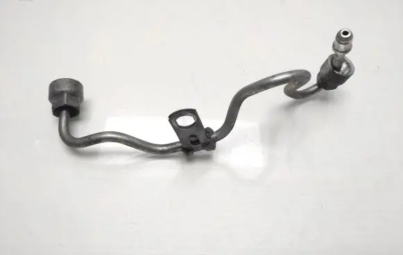 Volvo V60 Fuel main line pipe 