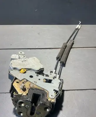 Subaru Forester SG Rear door lock 