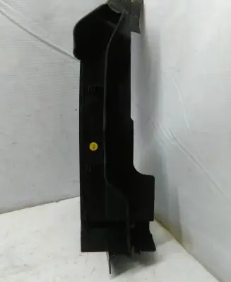 Audi Q7 4M Fender end trim 4M0821169C