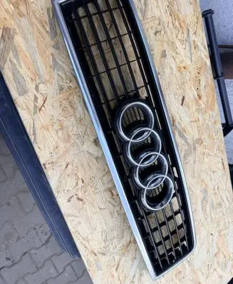 Audi A6 S6 C5 4B Front grill 4B0853651F