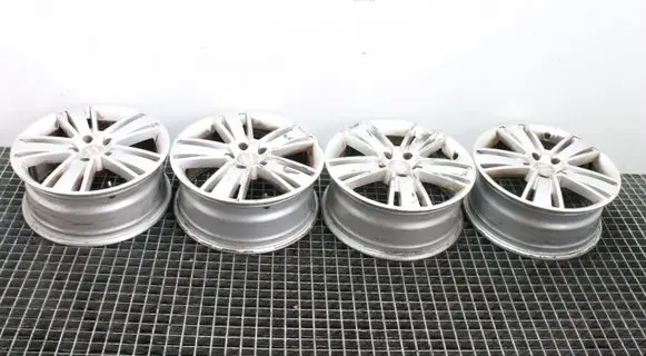 Seat Alhambra (Mk2) R17 alloy rim 7N5601025A