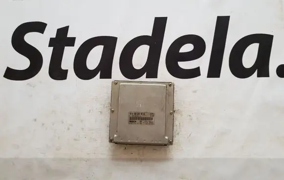 Mercedes-Benz E W212 Engine control unit/module A0285454832 0285454832