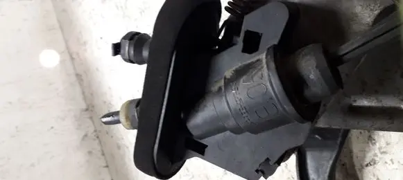 Ford Fiesta Clutch master cylinder