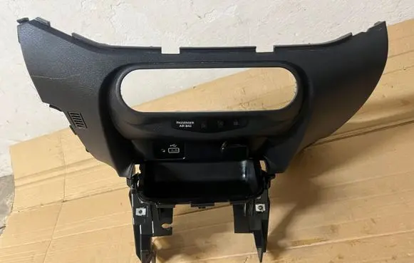 Nissan Juke II F16 Glove box set 